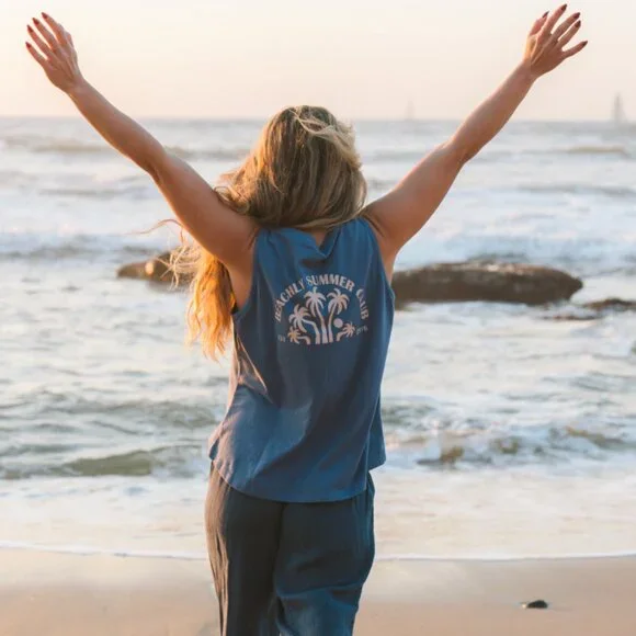 Beachly - The Summer Club Tank - Picture 5 of 6